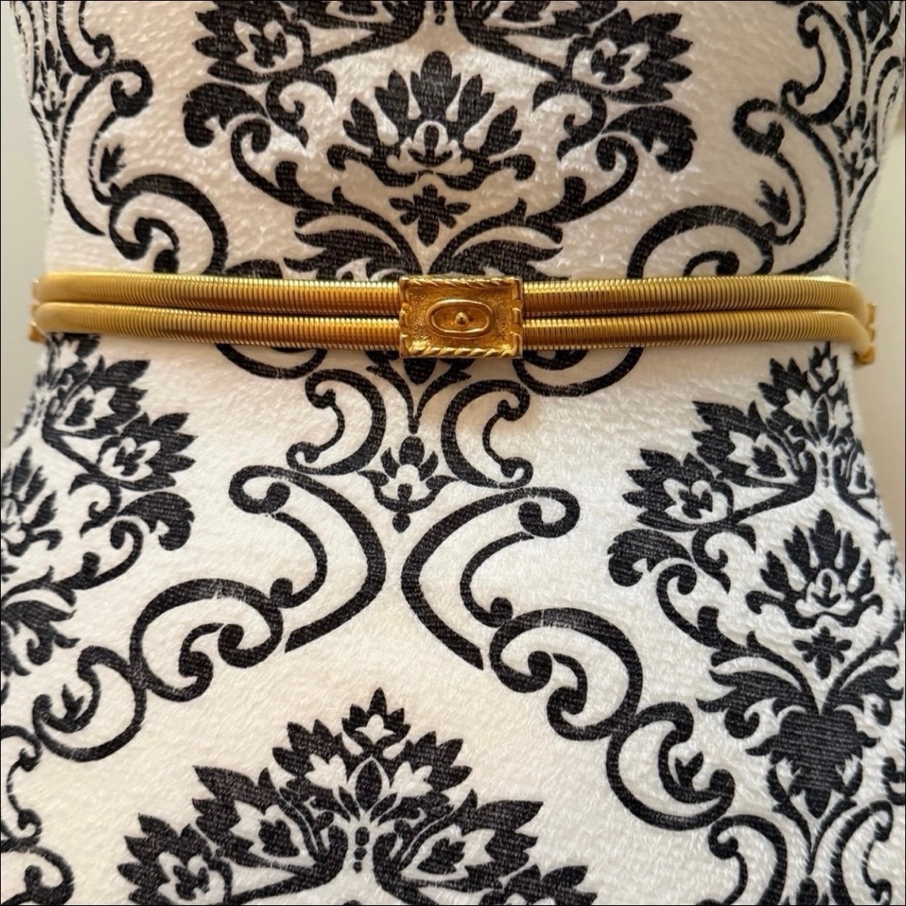 Vintage Judith Leiber Gold Stretch Metal Lion Belt - Picture 3 of 12